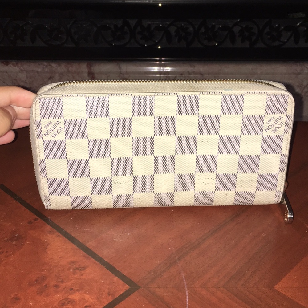 Louis Vuitton Wallet
